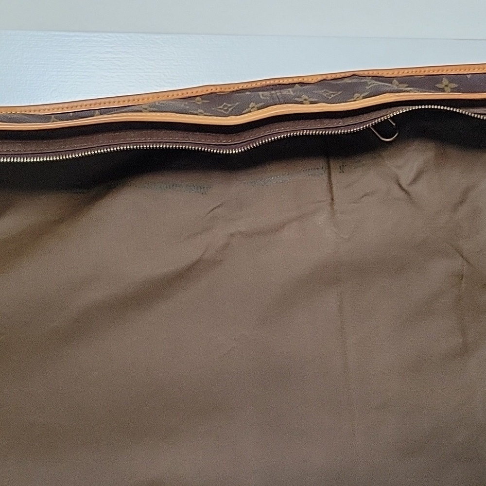 Louis Vuitton Monogram Garment Bag - Picture 10 of 12